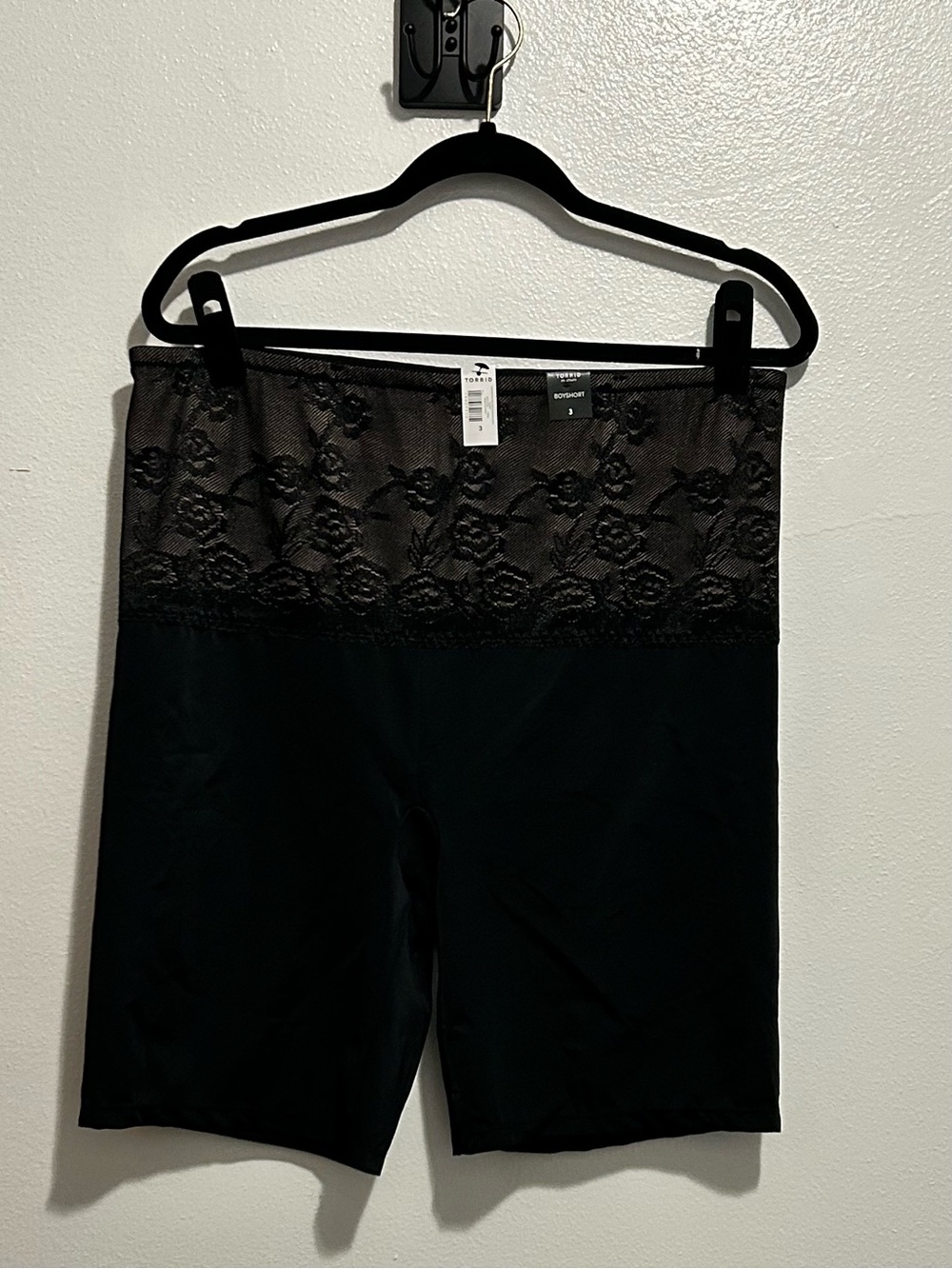 NWT Torrid Microfiber High Rise Short 360 Smoothing Panty Black 3 3X